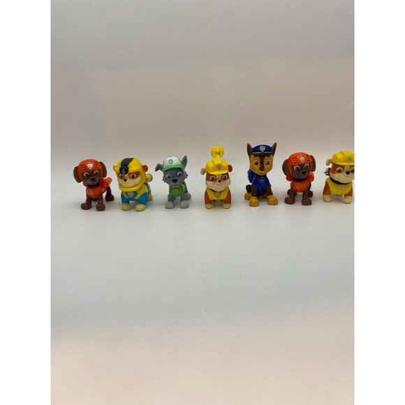 Spin Masters Paw Patrol Mixed Characters Figurine Lot - Picture 1 of 7